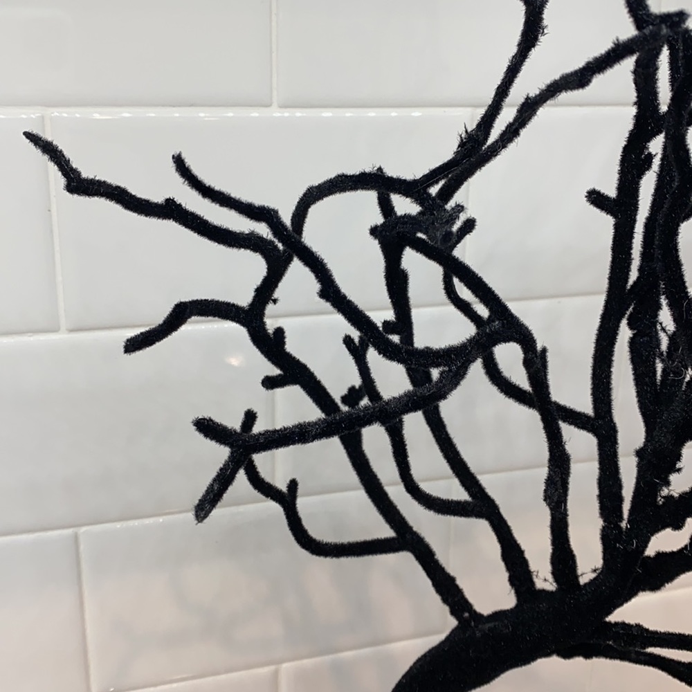 NWT Target 2021 Halloween Spooky Tree - Picture 2 of 4